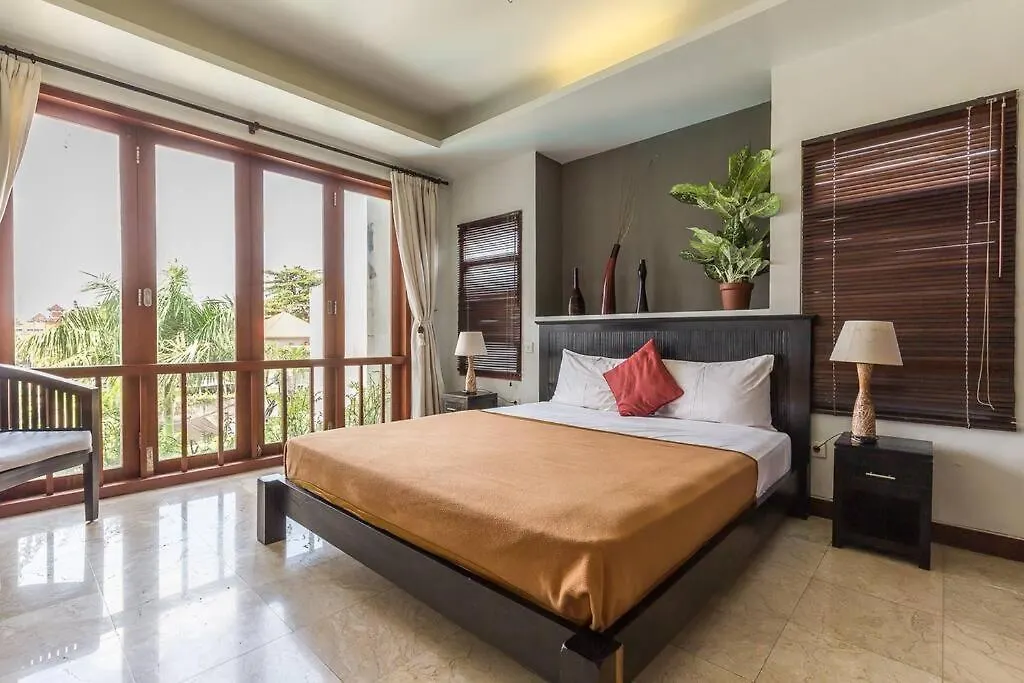 Quiet Central Seminyak 2Bd 2 Bath And Walk To Eat St Apartament