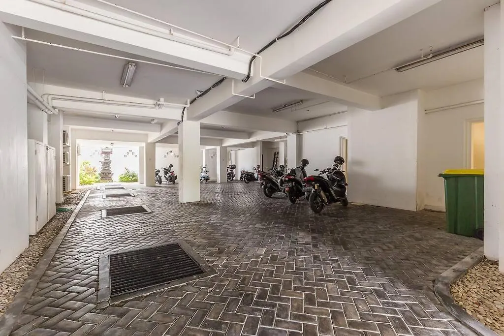 Quiet Central Seminyak 2Bd 2 Bath And Walk To Eat St 0*, Seminyak (Bali) Indonesia